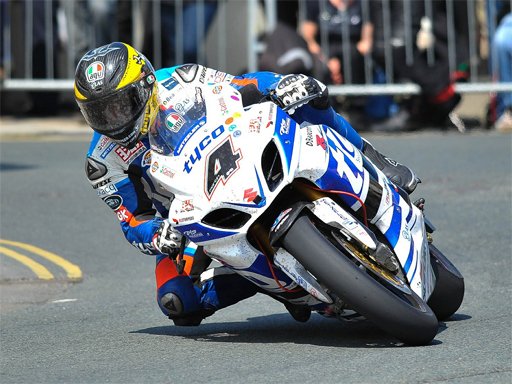 Tobogán de moto de carreras